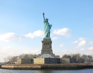 Lee más sobre el artículo Nueva York y Rivera Maya